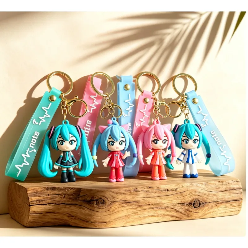 初音ミクキーホルダー アニメバッグペンダント 漫画風小型装飾 - Car Accessories Xmas のレビューと価格