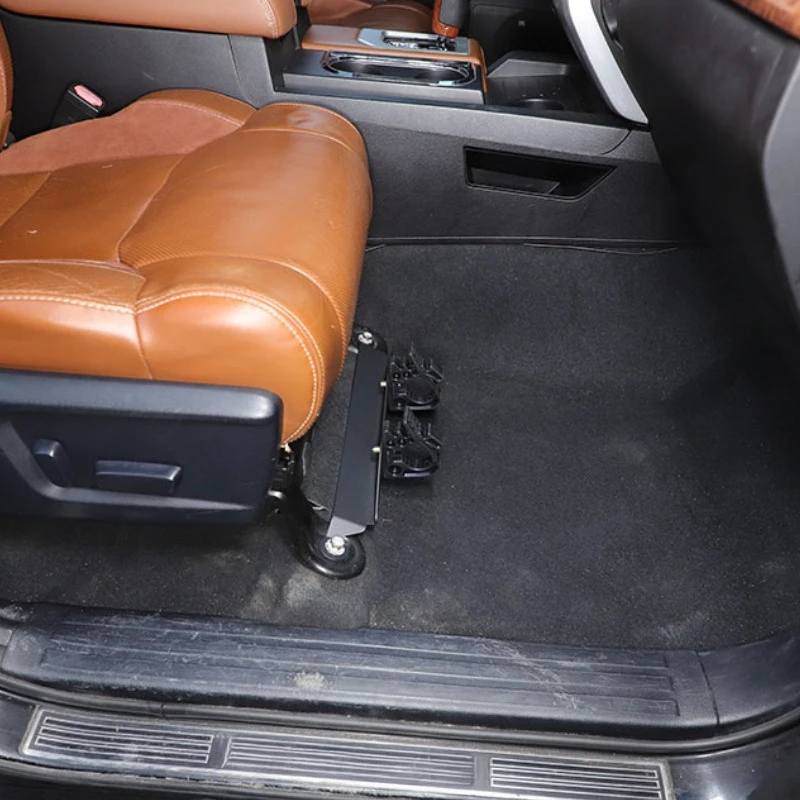 トヨタ タンドラ 2007-2021年式用 車内アクセサリー - Car Accessories Under 1000 のレビューと価格